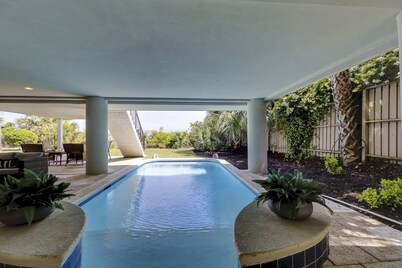 28 Carters Manor- Oceanfront Compound, Two Private Pools