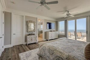 8 bedrooms, iron/ironing board, free WiFi, bed sheets