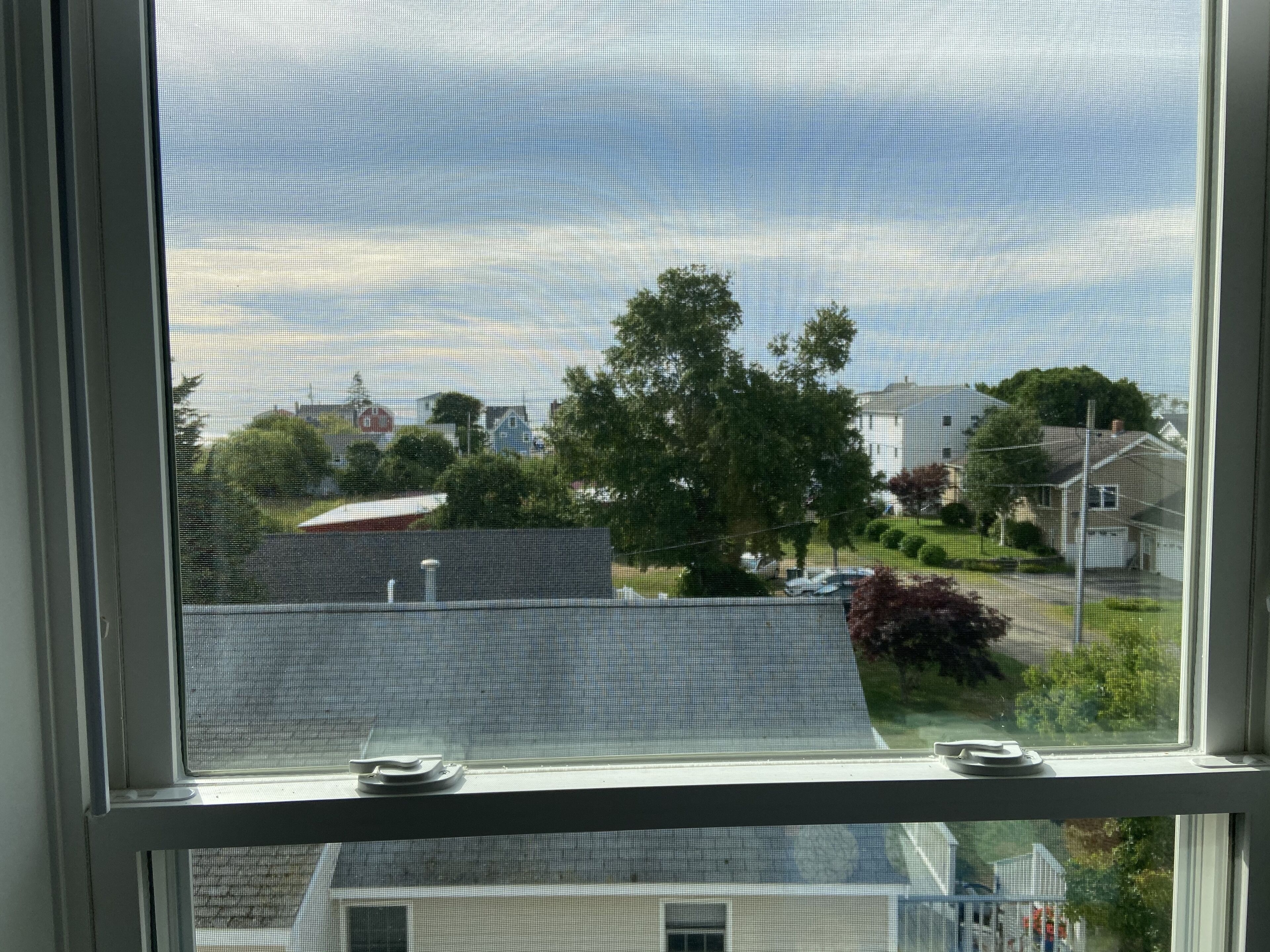 Beautiful 6BR New Home - Short Walk to Long Sands 