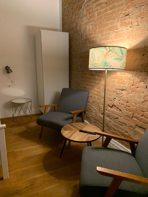 Interior - Romeo, Liebevoll Renoviertes Apartment im Historischen Altbau (Firenze)