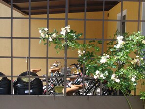 Enceinte de lâhĂ©bergement