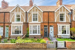 Exterior - Tide Cottage (O), Overstrand, Norfolk (Overstrand)