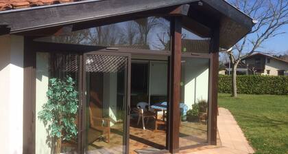 Typical modern Landes house with heated swimming pool and Jacuzzi