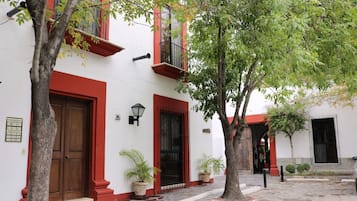 Entrada de la propiedad