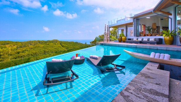 Outdoor pool - Villa Skyfall (Koh Samui)