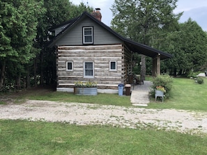 Exterior - Authentic 1882 Hand Hewn Log Home (Sturgeon Bay)