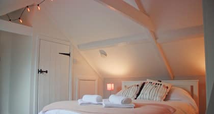 Maenayron, your home from home in the heart of Cardigan