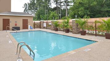 Opvarmet pool