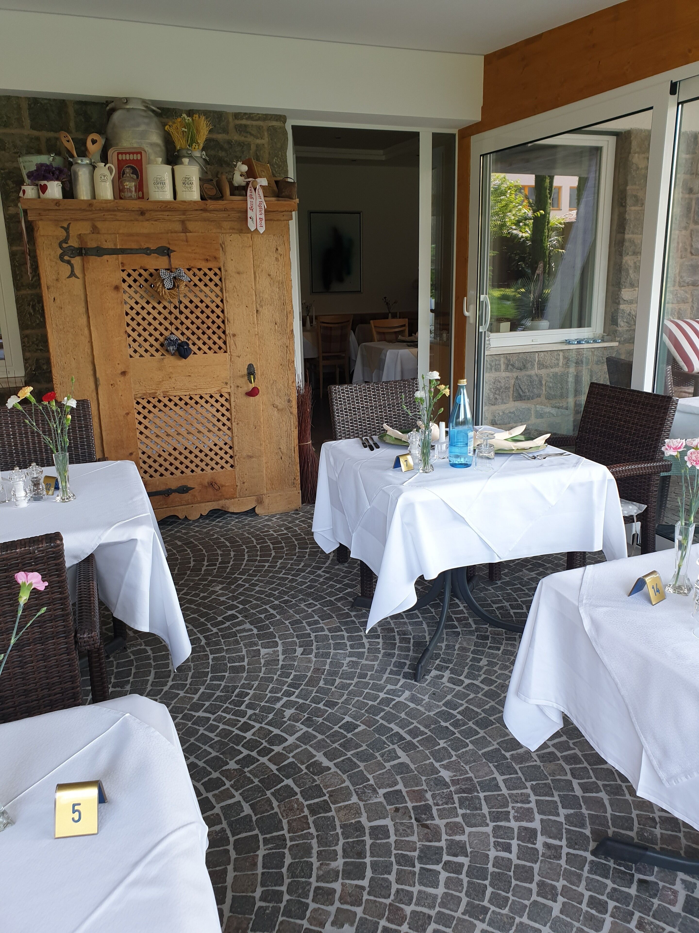 free daily local cuisine breakfast