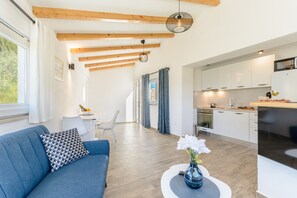 تلفزيون إل سي دي