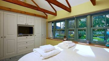 2 bedrooms, iron/ironing board, travel crib, WiFi