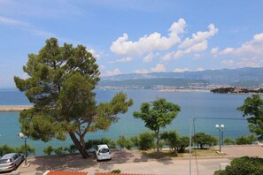 Third-party on-site parking - Apartment Dunato Nedeljko B2 (Silo - island Krk)