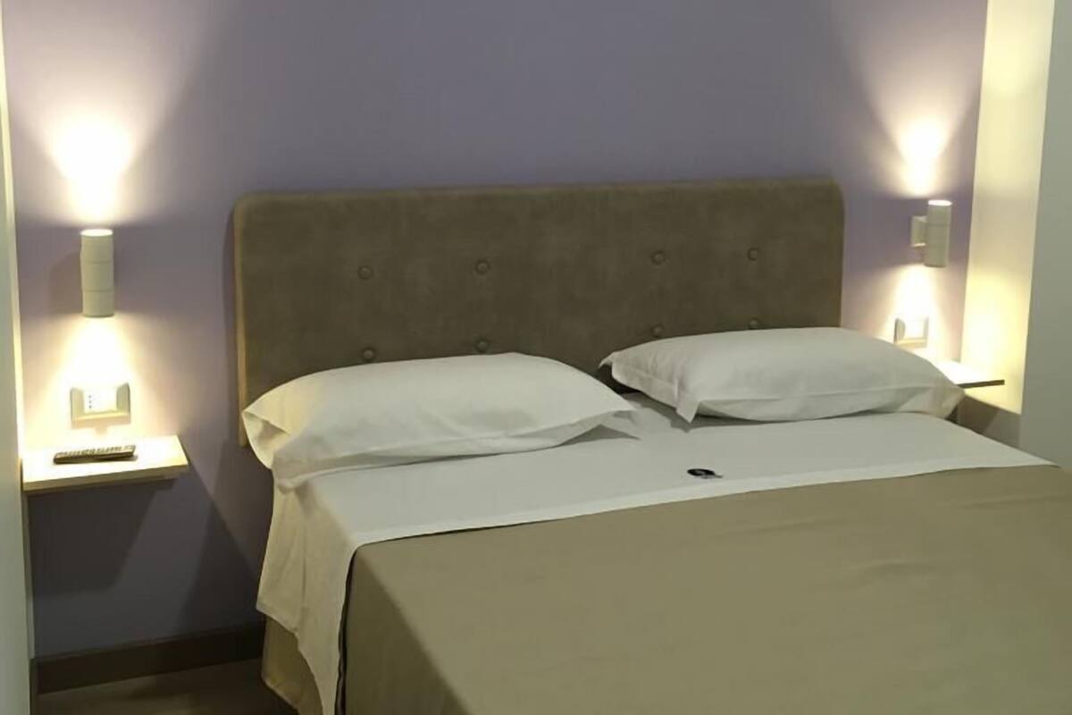Double Room (Bacco)