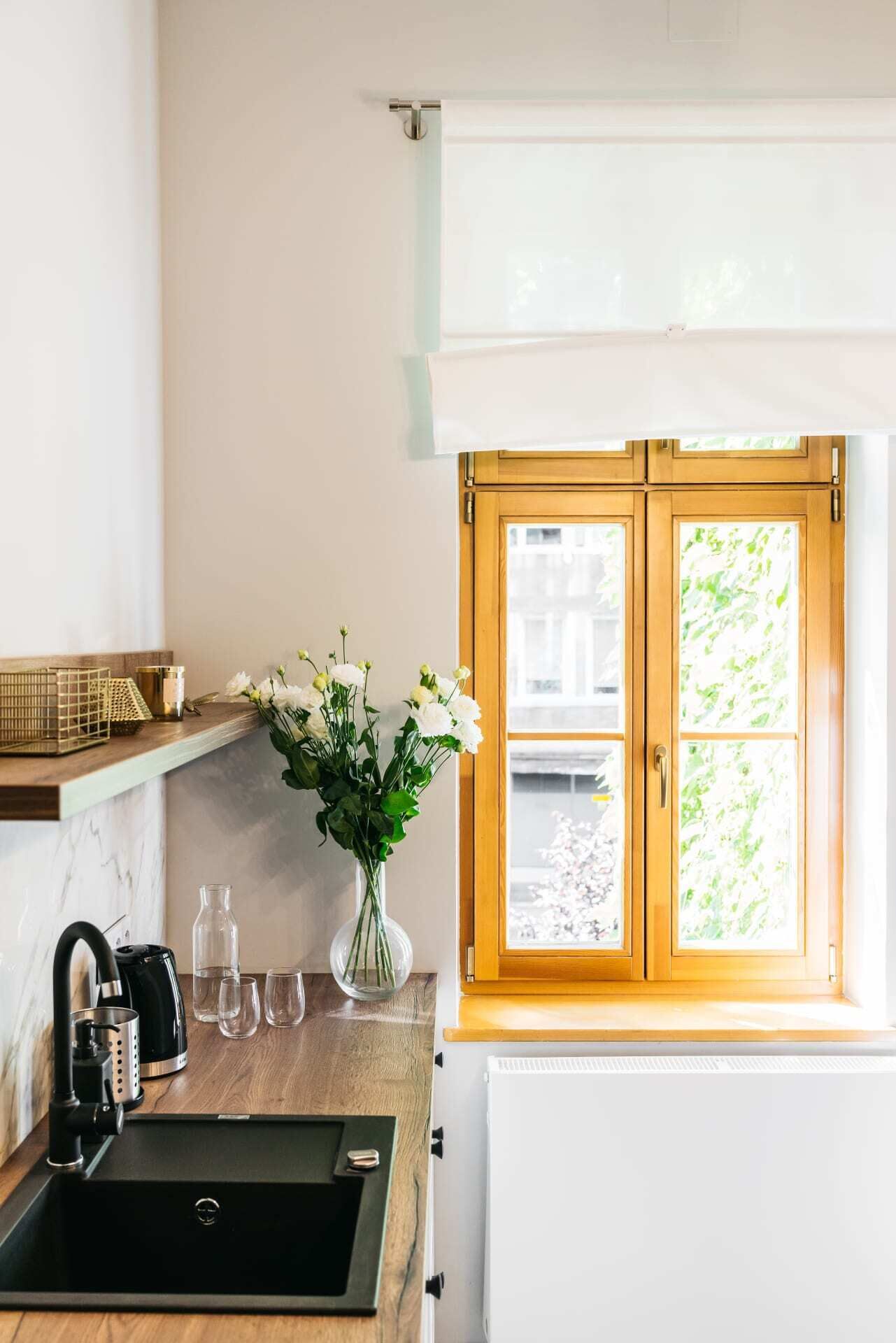 Suite – premium | Eget kjøkken | Kjøleskap, ovn, kokeplater og oppvaskmaskin