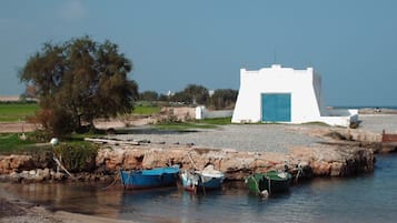 Beach nearby, sun-loungers