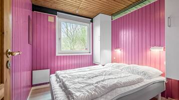 4 Schlafzimmer, Reisekinderbett, kostenloses WLAN