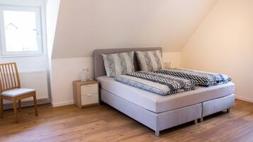 2 habitaciones, wifi gratis y ropa de cama