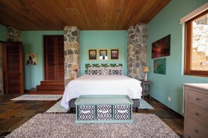 3 soverom, wi-fi og sengetøy