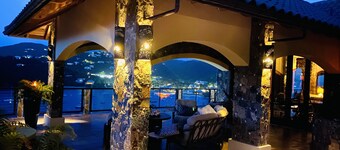 L’Autre Monde Villa, complete island oasis with generator back up power.