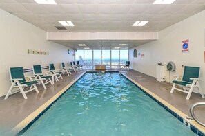 Piscina interna, piscina externa