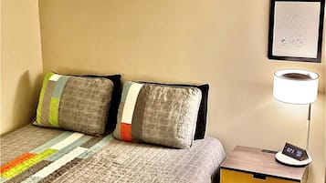 1 chambre, fer et planche Ă repasser, Wi-Fi, draps fournis