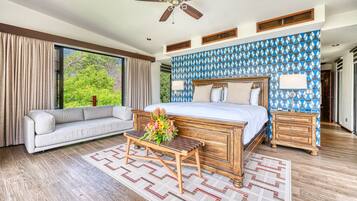 6 bedrooms, in-room safe, desk, iron/ironing board