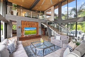 Smart TV, video games, stereo, offices - Villa Nambi FULL STAFF & TWO BOATS!
by Viridian Experience (Guanacaste Province)