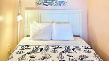 熨斗/熨衫板、Wi-Fi、床單