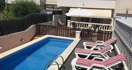 Townhouse in Sitges near the beach