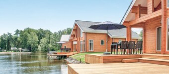 Lovely home in HEEL with WiFi