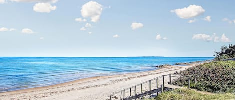 Perto da praia, prática de pesca