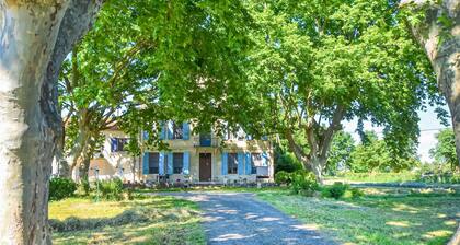 2 bedroom beautiful home in Avignon