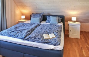 3 makuuhuonetta, vauvan matkasänky, ilmainen Wi-Fi, vuodevaatteet