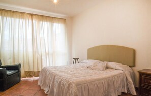 2 chambres, lit parapluie, Wi-Fi gratuit, draps fournis