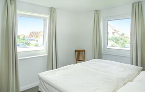 3 عدّة غرف نوم وسرير سفر وواي فاي مجانًا