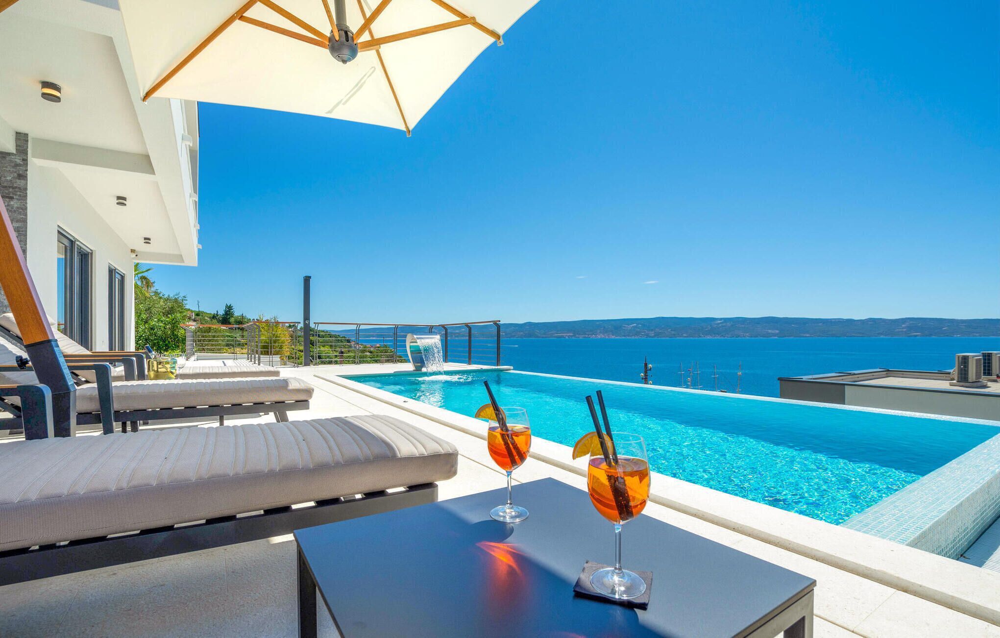 Piscina externa, piscina aquecida