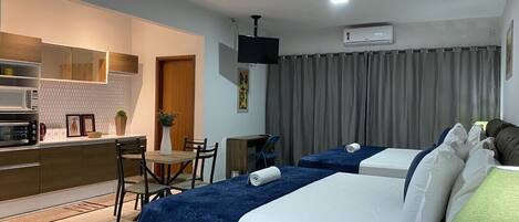 10 chambres, bureau, fer et planche à repasser, Wi-Fi gratuit