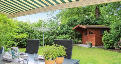 Beautiful home in Lage Mierde