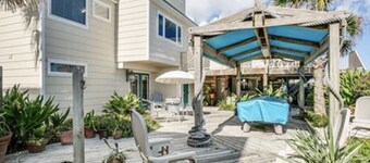 This is it! Affordable Mother-In-Law Suite On The Beach!