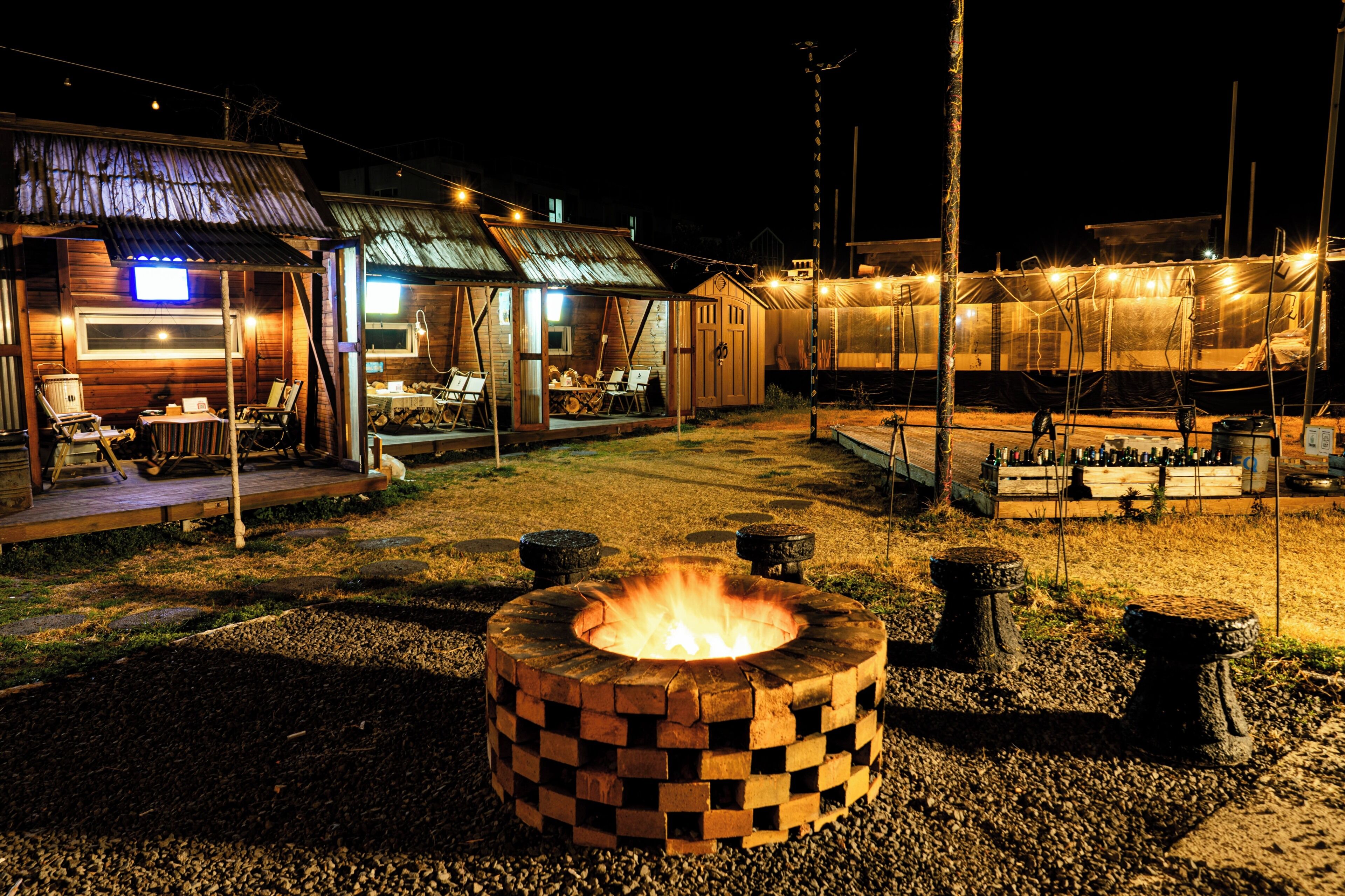 المنشأة من الخارج