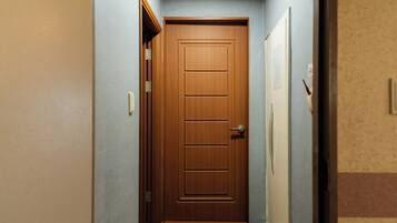 Shared Dormitory, Women Only for 3 pax / Private Bathroom (3 pax / price per person) | Premium bedding, individually decorated, blackout drapes, free WiFi