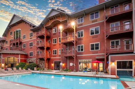 Outdoor pool. Kaatskill Mountain Club & Condos by Vail Resorts