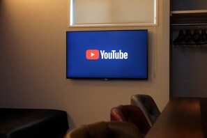 Television - Hotel&co (Fukuoka)