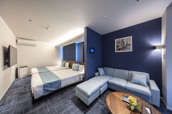 Basic B Non-Smoking | Desk, free WiFi, bed sheets