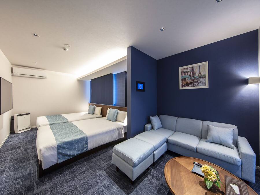 Basic B Non-Smoking | Desk, free WiFi, bed sheets