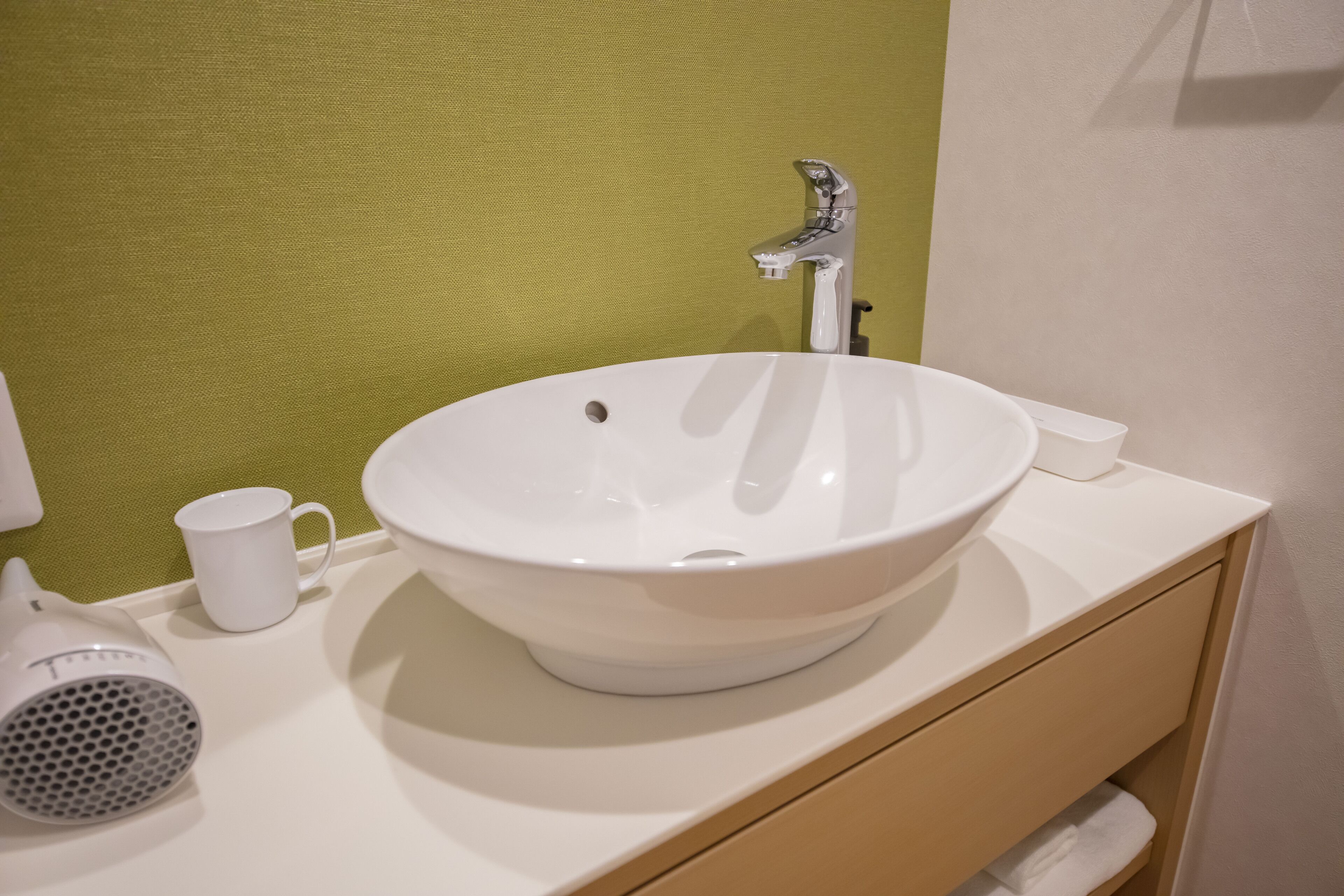 superior e non-smoking | bathroom | free toiletries, hair dryer, slippers, bidet