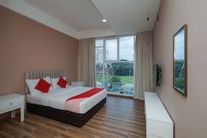 Standard Double Room | Free WiFi, bed sheets - New Bangi Gateway Hotel (Bandar Baru Bangi)