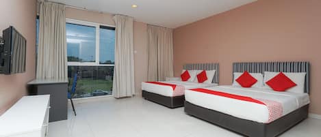 Suite familiare | 1 camera, Wi-Fi gratuito, lenzuola