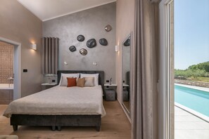 Spa - Brand new top villa *****, with heated pool, only 2 km from the sea (Rakalj)