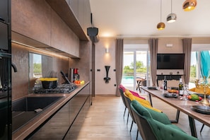 Fridge, microwave, oven, stovetop - Brand new top villa *****, with heated pool, only 2 km from the sea (Rakalj)